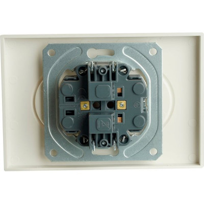 Розетка с/у 2x2P 16A, со шторками, STEKKER Эмили [RST16-5116-01][8] белый фарфор soft touch