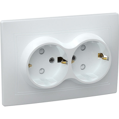 Розетка с/у 2x2P+E 16А, IP20, со шторками, IEK КВАРТА [ERK21-K01-16-DM] белый