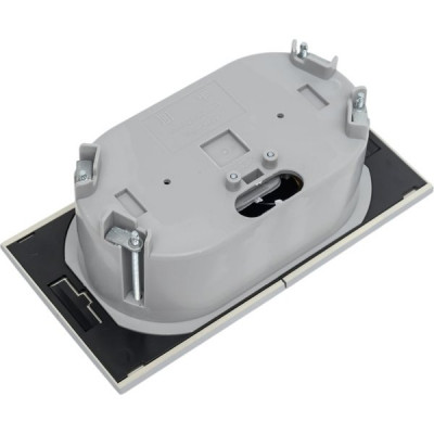 Розетка с/у 2x2P+Е 16A, IP20, со штор. сдвиж.крышки, Schneider Electric ATLASDESIGN [ATN000328] алюм