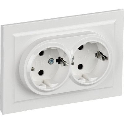 Розетка с/у 2x2P+Е 16A, IP20, в сборе, IEK BRITE [BR-R21-16-K01-F] белый